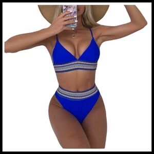 SHEIN NWT Boho Contrast Trim Triangle Bikini